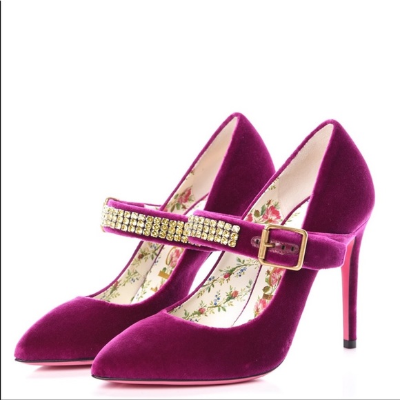 Gucci Shoes - Gucci heels